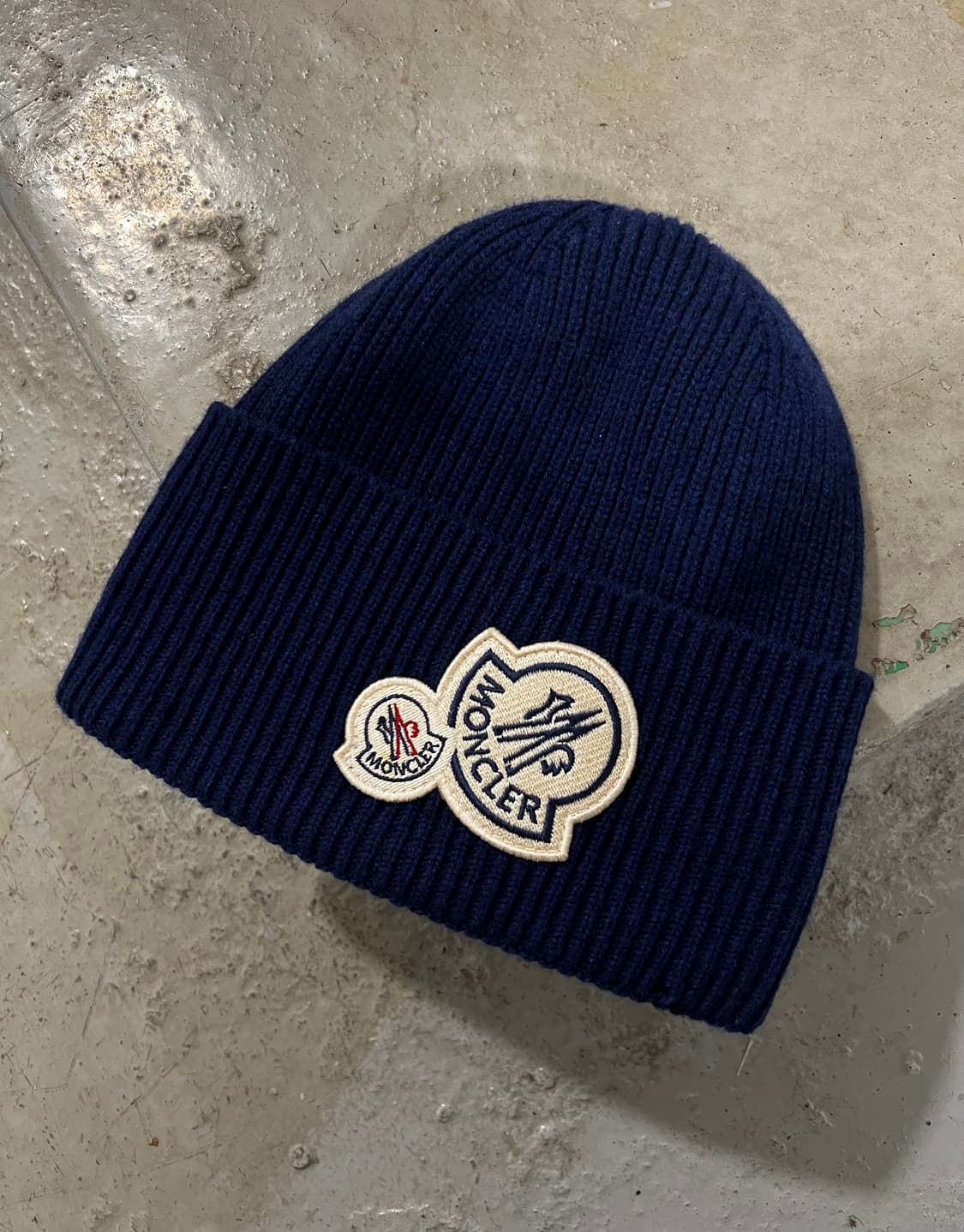 몽클레르 더블로고 패치 캐시미어 비니 상품이미지2