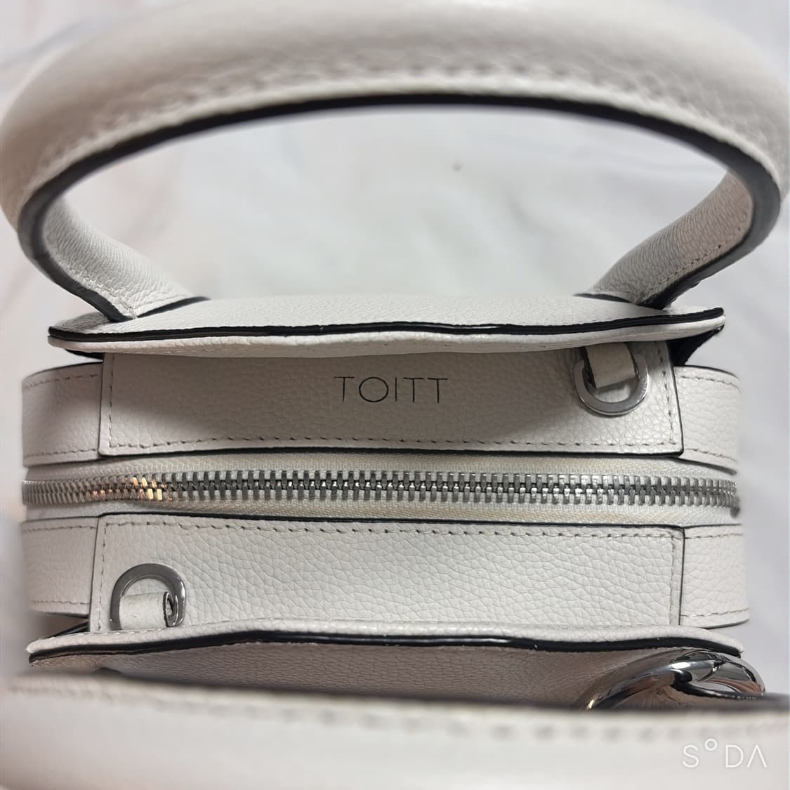 TOITT 토이뜨 크로스백 화이트 상품이미지5
