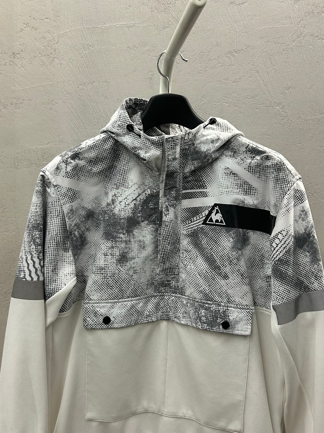 르꼬끄 화이트 후드 아노락 상품이미지4