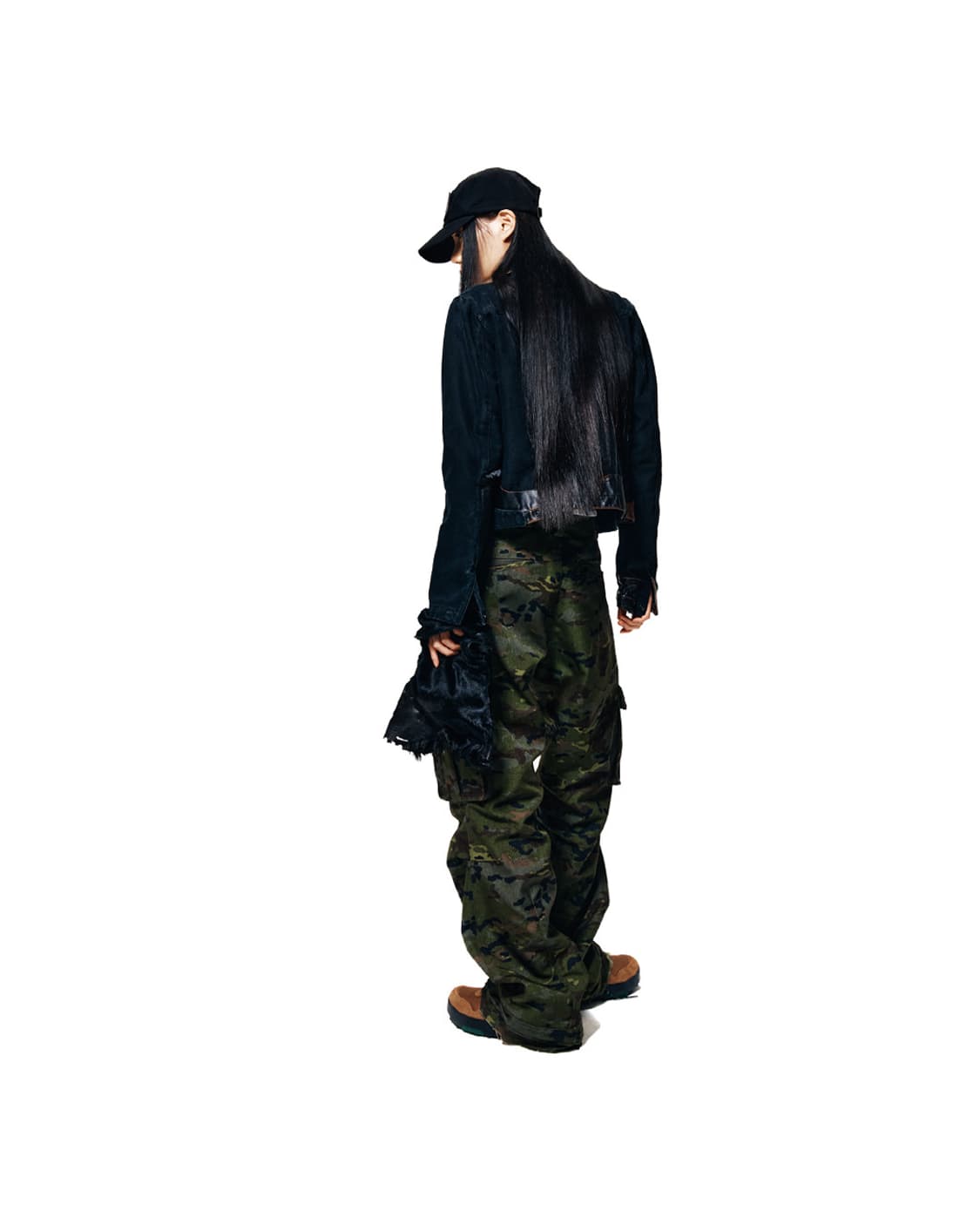 엑슬림 EP.8 03 TROUSERS COLOR : CAMOUFLAGE 상품이미지1