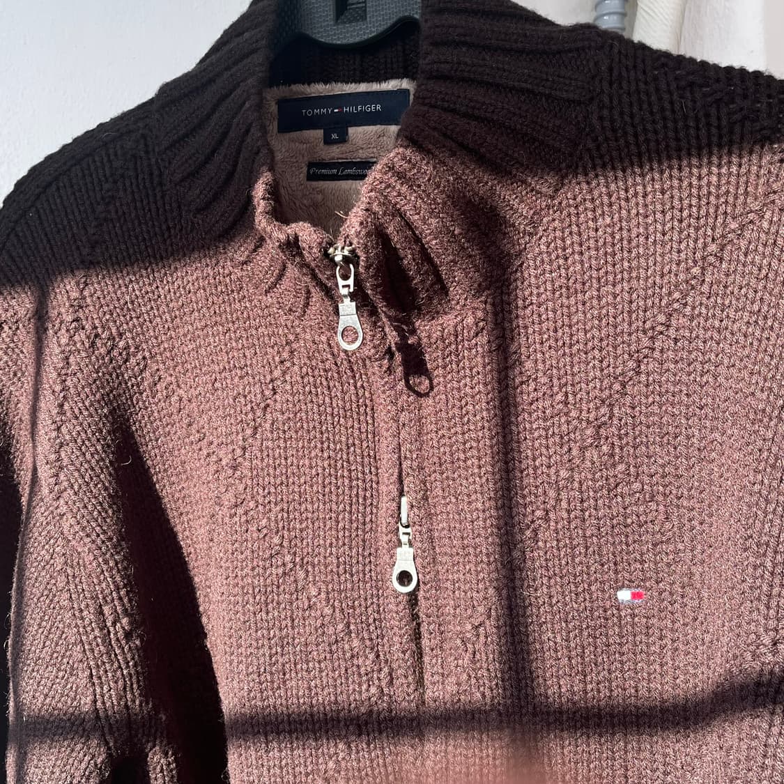 타미힐피거 사선 조직패턴 가디건 내부 퍼시어링  XL 상품이미지1