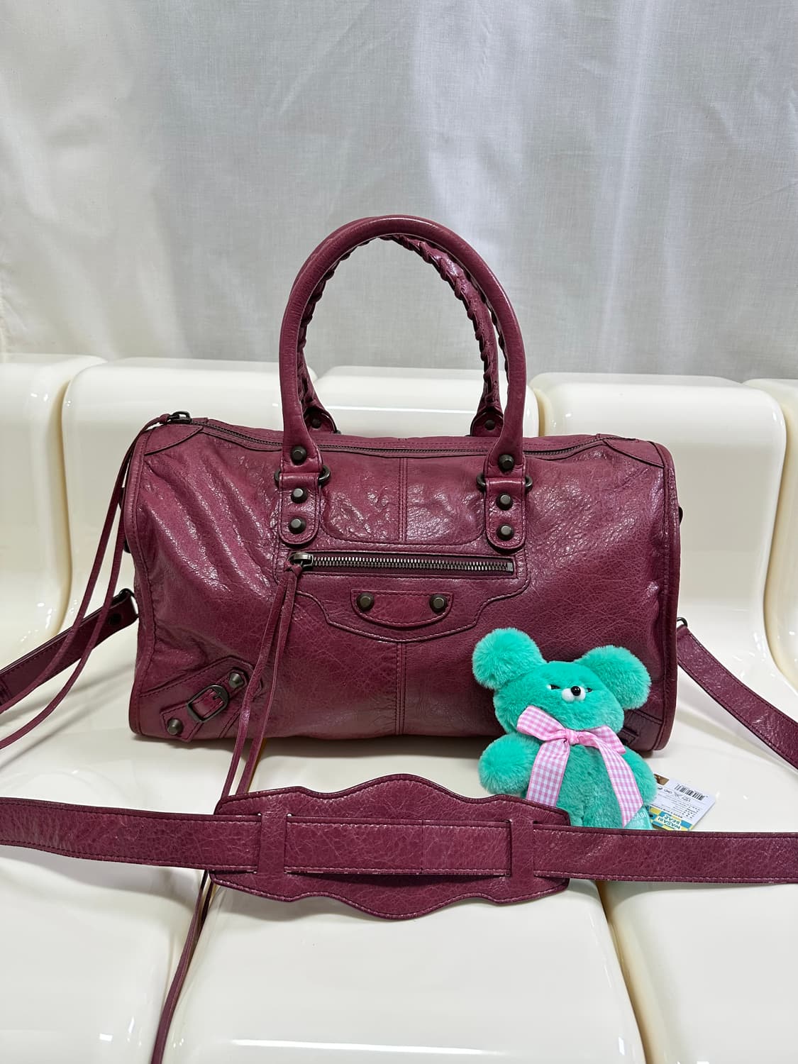 [A 정품] 발렌시아가 시티 모터백 트위기 버건디 상품이미지2