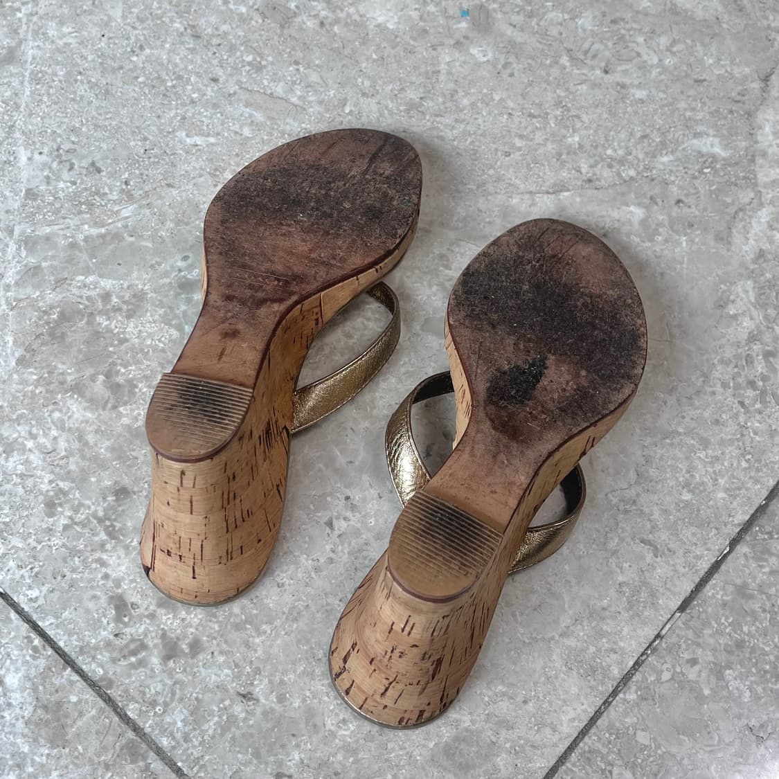 Coach 골드 웨지힐 샌들  상품이미지3