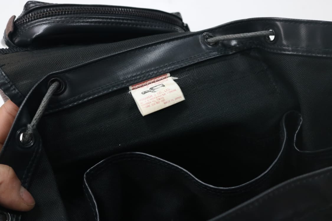 LUGGAGE LABEL 요시다포터 빈티지 뉴 라이너 코팅 백팩 블랙 상품이미지10