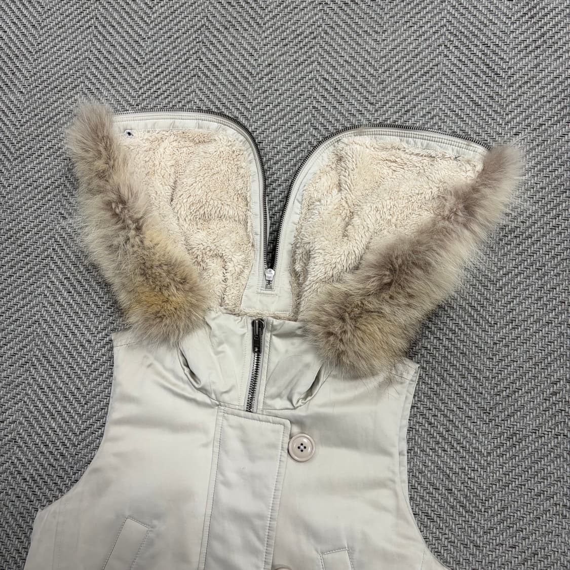 띠어리 덕다운 패딩베스트 v1586  상품이미지5