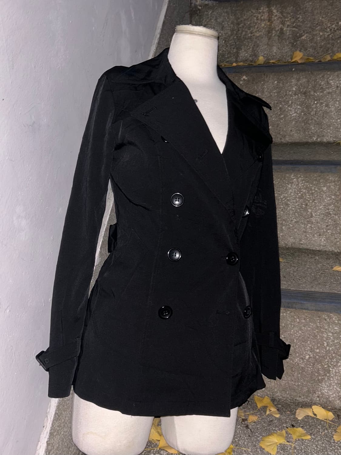 2000s JPN ingni 고딕 블랙 버튼 숏 코트자켓  상품이미지2