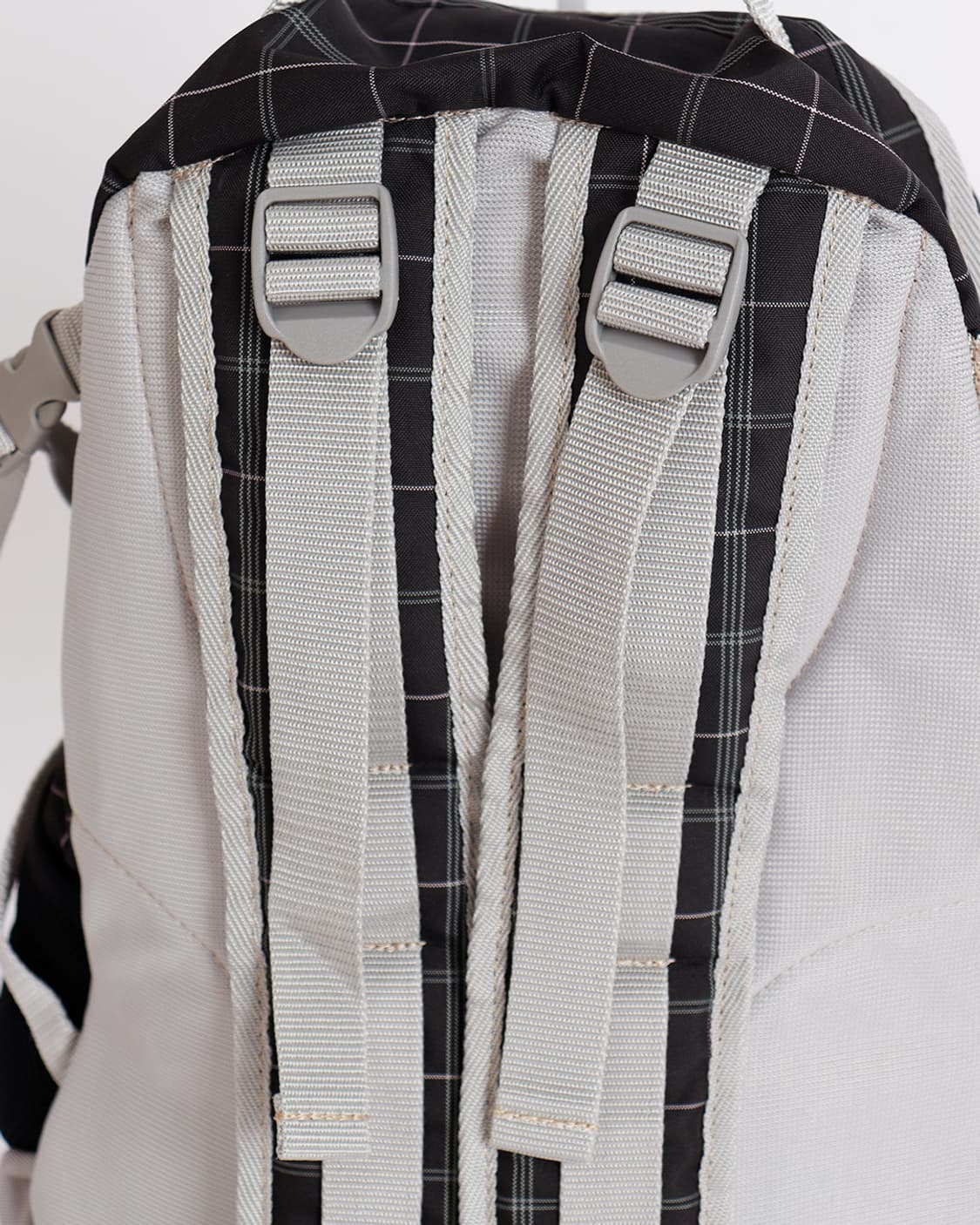[BENETTON] 체크 패턴 데일리 백팩 상품이미지8