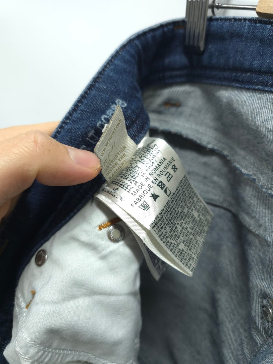 디젤 DARRON 레귤러 슬림 테이퍼드 데님 팬츠(32) 상품이미지9