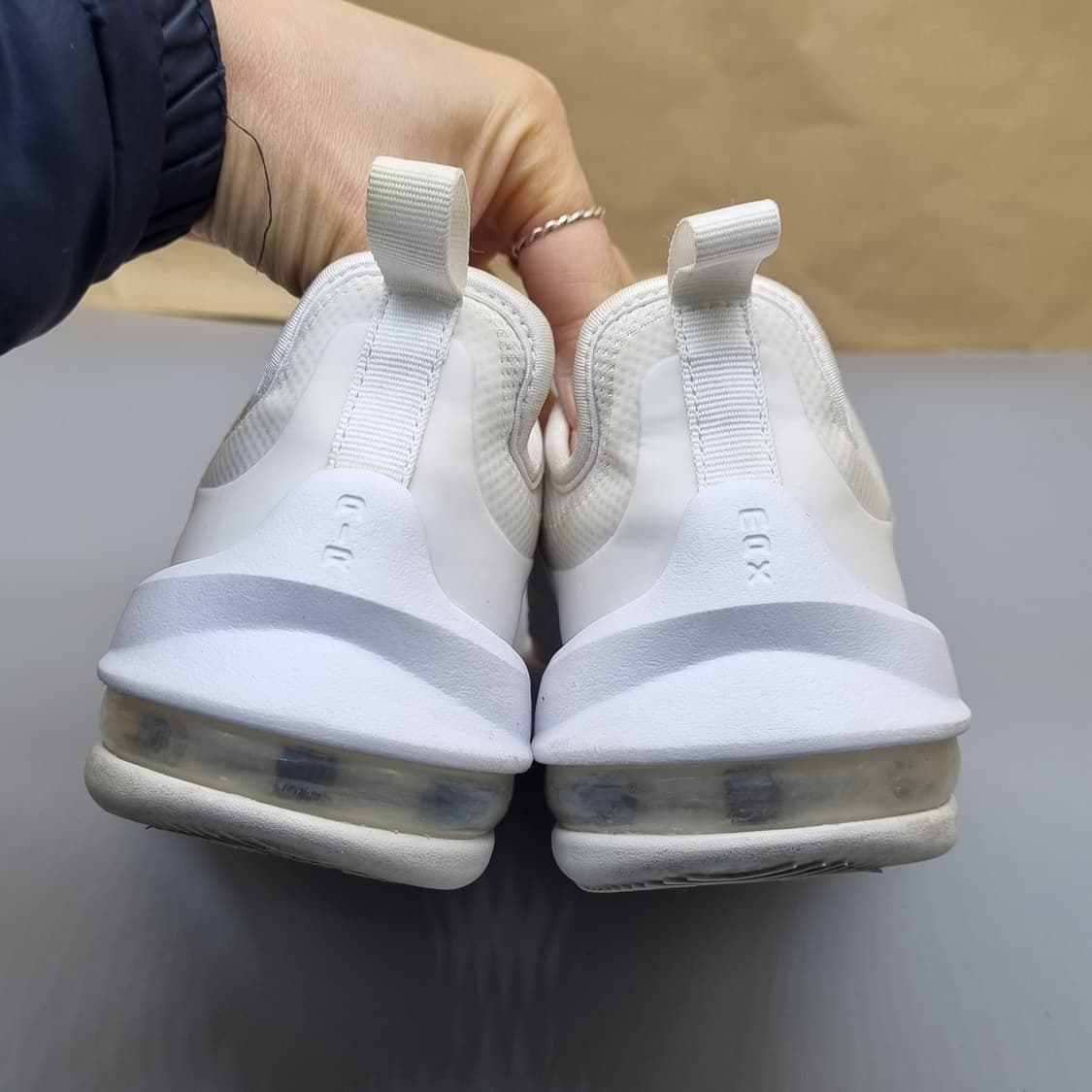 나이키 에어맥스 엑시스 운동화220 상품이미지4