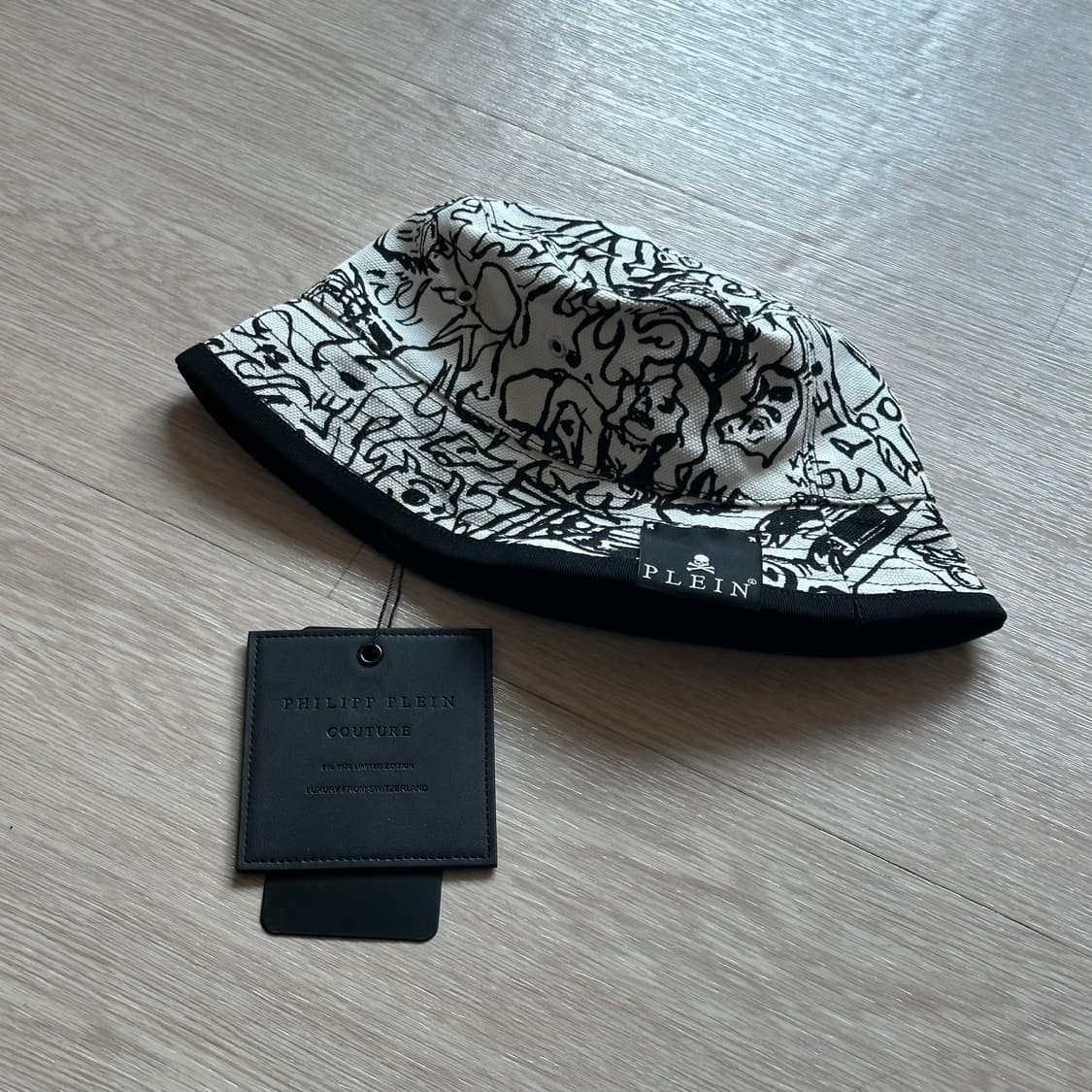 필립 플레인 모자 버킷햇 상품이미지1