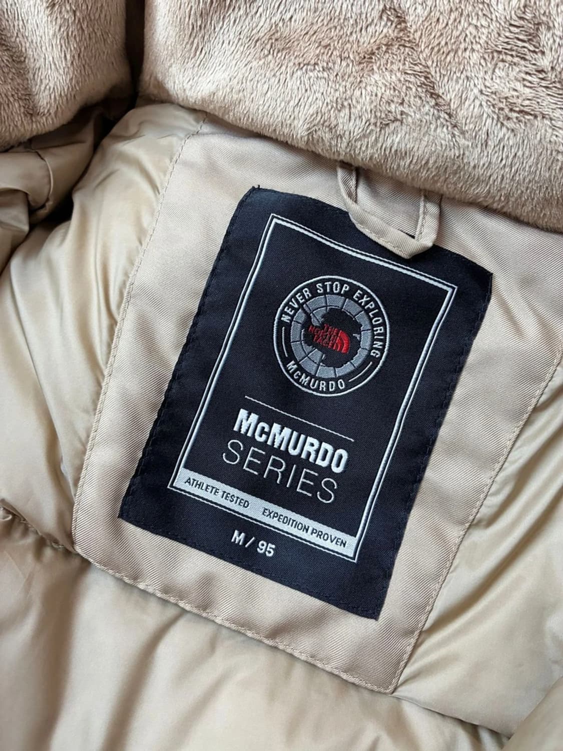 노스페이스 덕다운 맥머도 퍼 파카 패딩 PN5880 상품이미지9