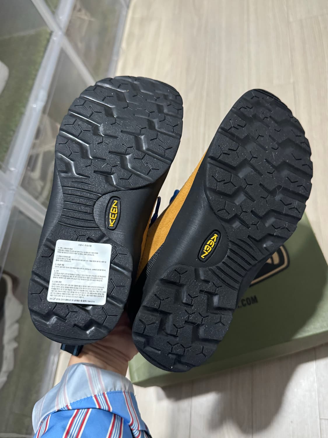 킨(keen) 제스퍼 카멜 스웨이드 230사이즈 새상품 상품이미지5