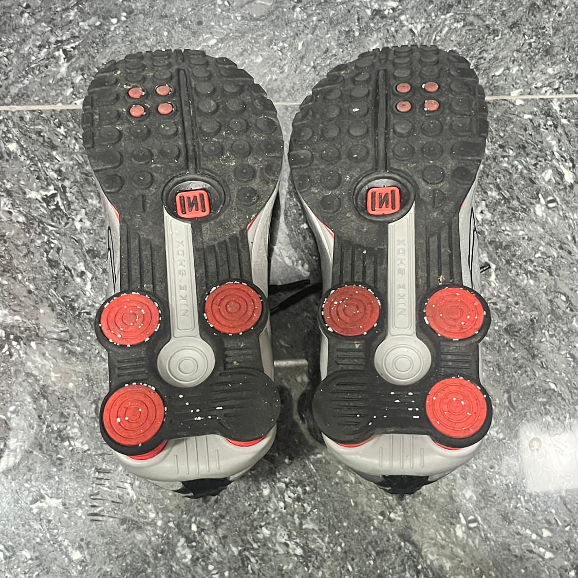 나이키 샥스 240 상품이미지3