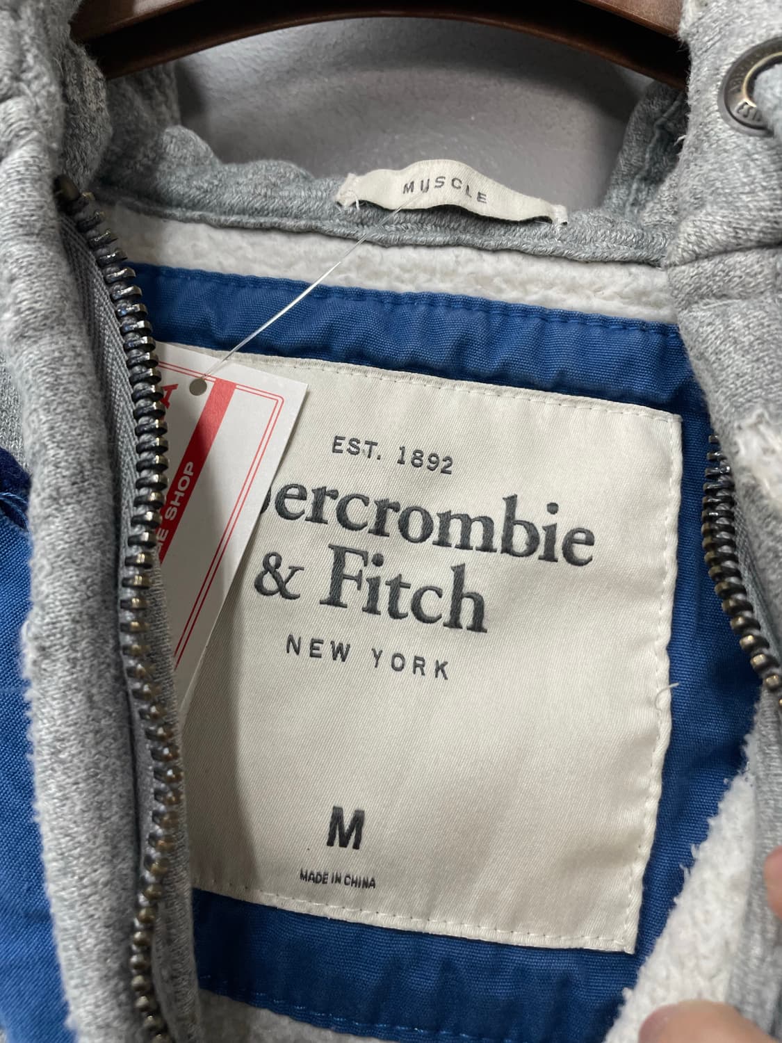 아베크롬비 그레이 92패치 후드집업 H1655 상품이미지4