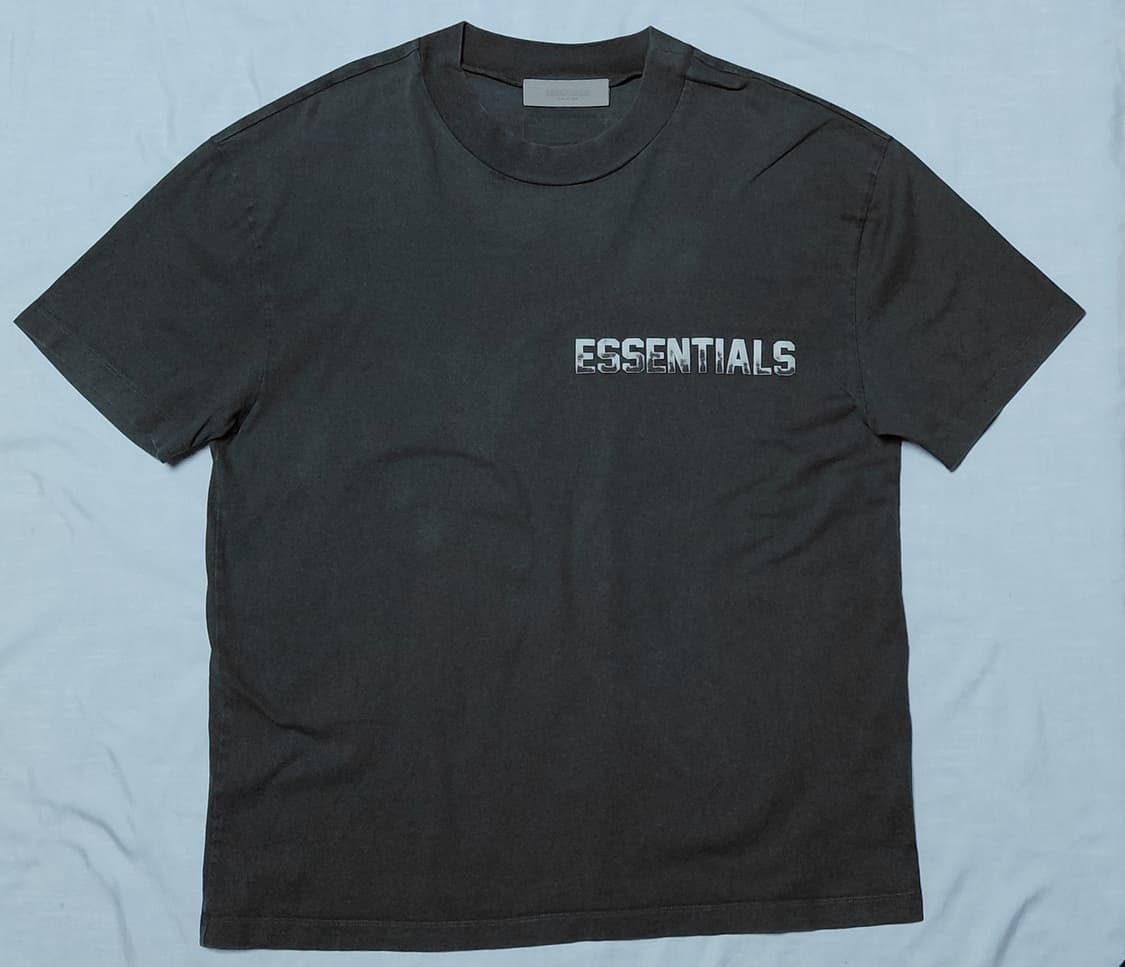 [L] 피어 오브 갓 에센셜 21SS 릴렉스드 로고 티셔츠 차콜 상품이미지1