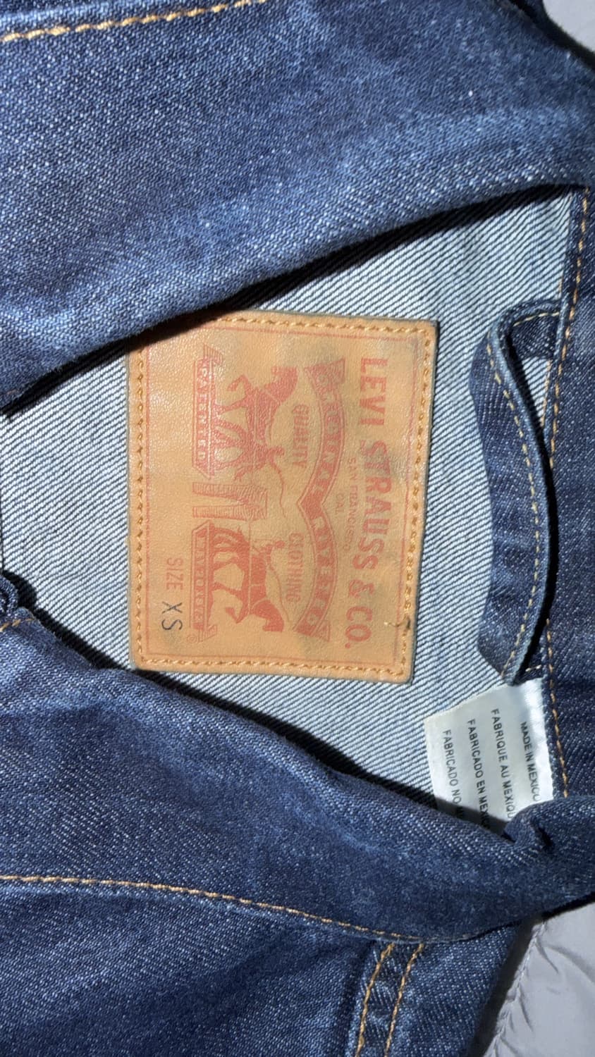 리바이스 데님 트러커 자켓 (착샷) 상품이미지2