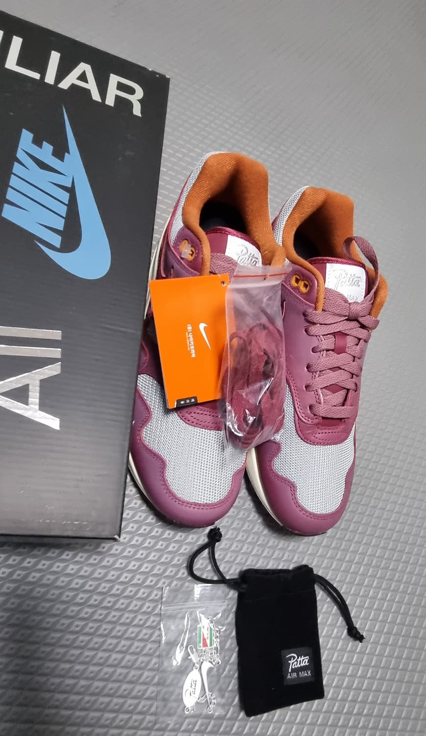 나이키 파타 에어맥스1 나이트 마룬 스니커즈(270) 상품이미지6