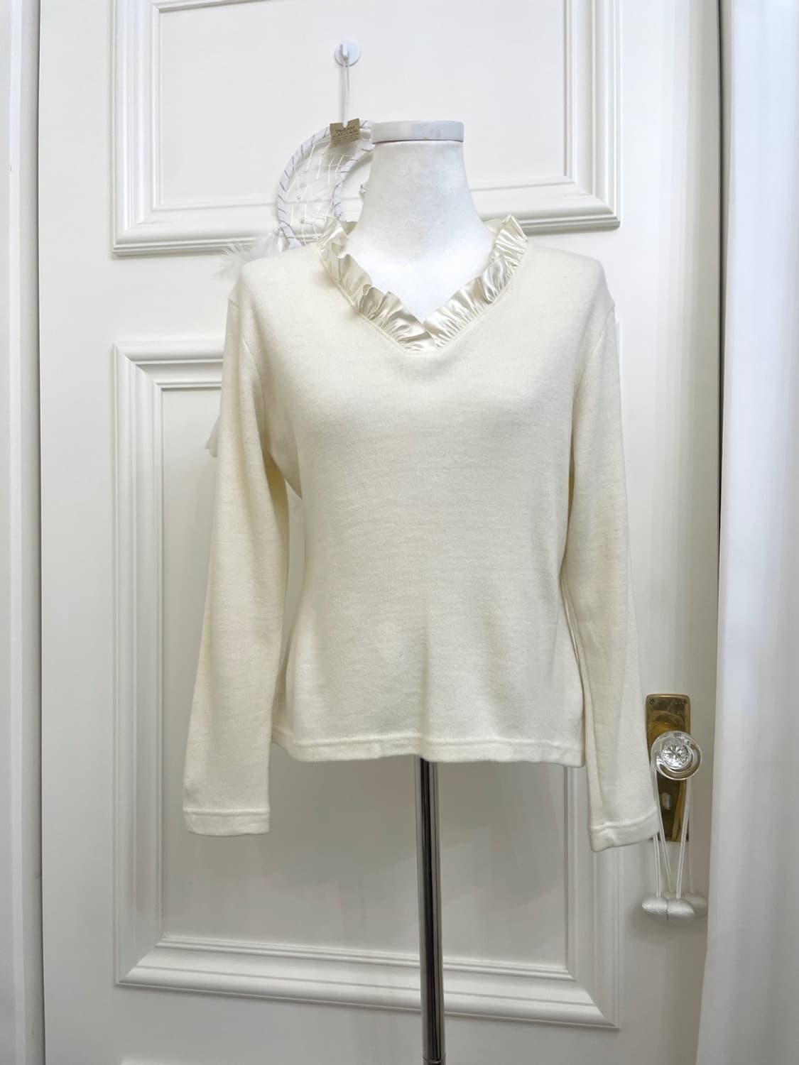 ivory satin frill point knit&black pleat 상품이미지9