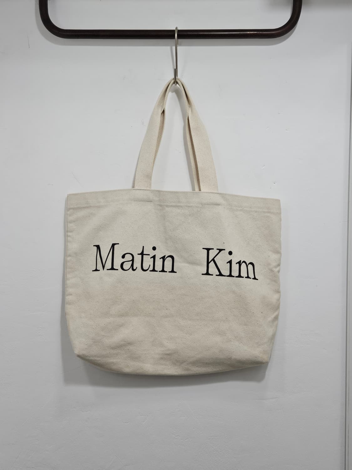 마뗑킴(Matin Kim) 로고 캔버스 토드 에코백 아이보리 상품이미지1