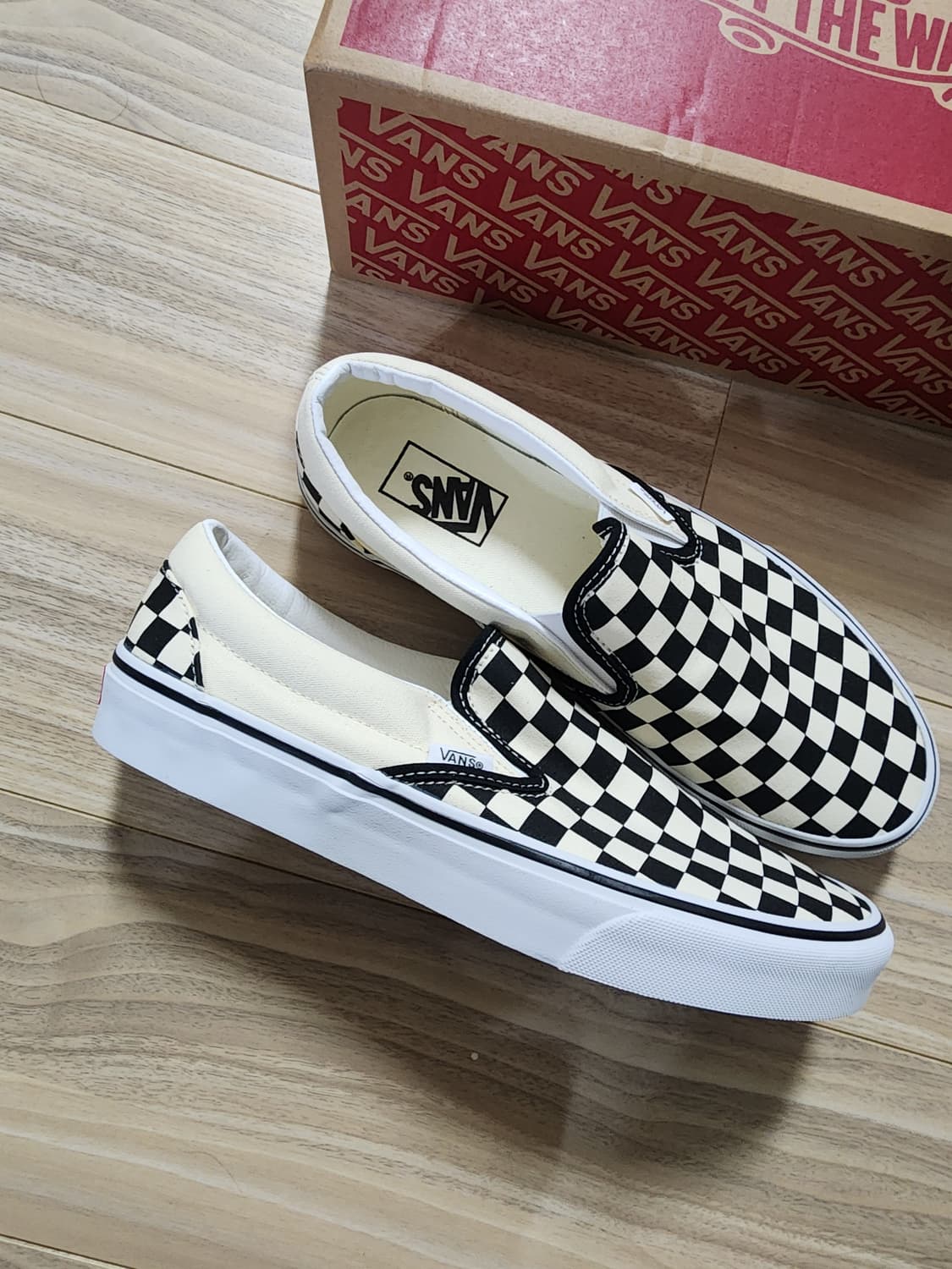 반스클래식슬립온체커보드운동화스니커즈275사이즈 상품이미지4