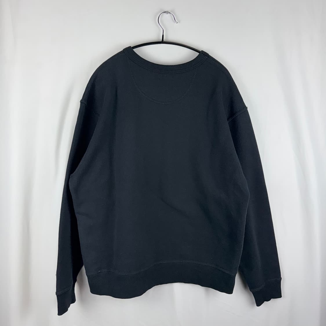 (L) 챔피온 스몰패치 로고 맨투맨 블랙 상품이미지5