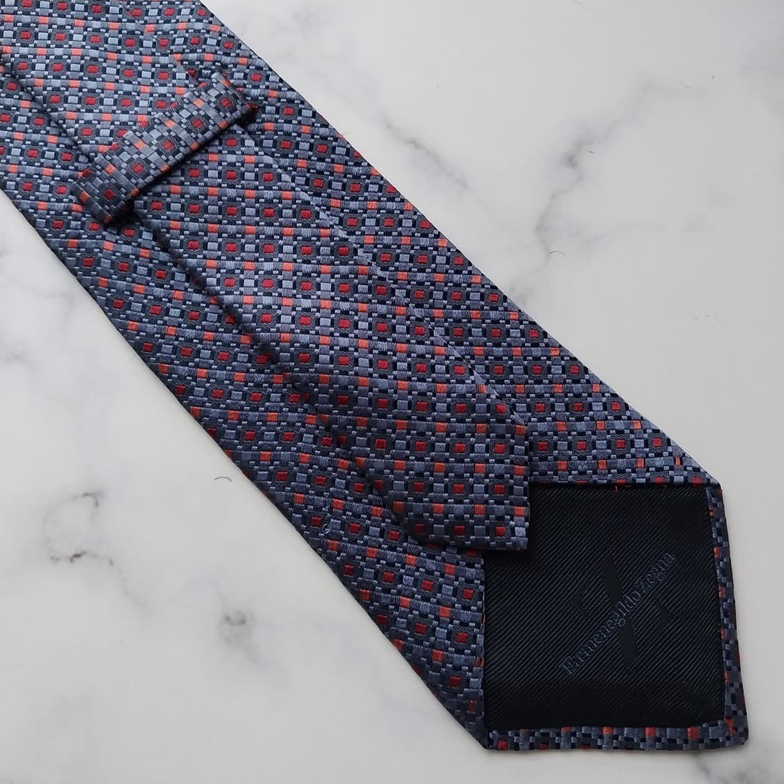 제냐 실크 네이비 자카드 넥타이 9.5cm A+등급 K1186
 상품이미지6