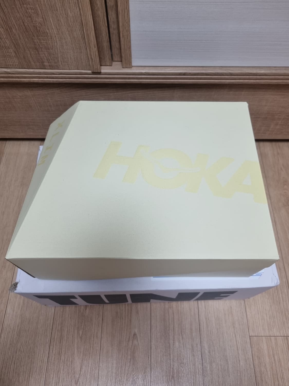 호카 x 엑슬림 마파테 스피드 2 TS 블랙 차콜
290 상품이미지8