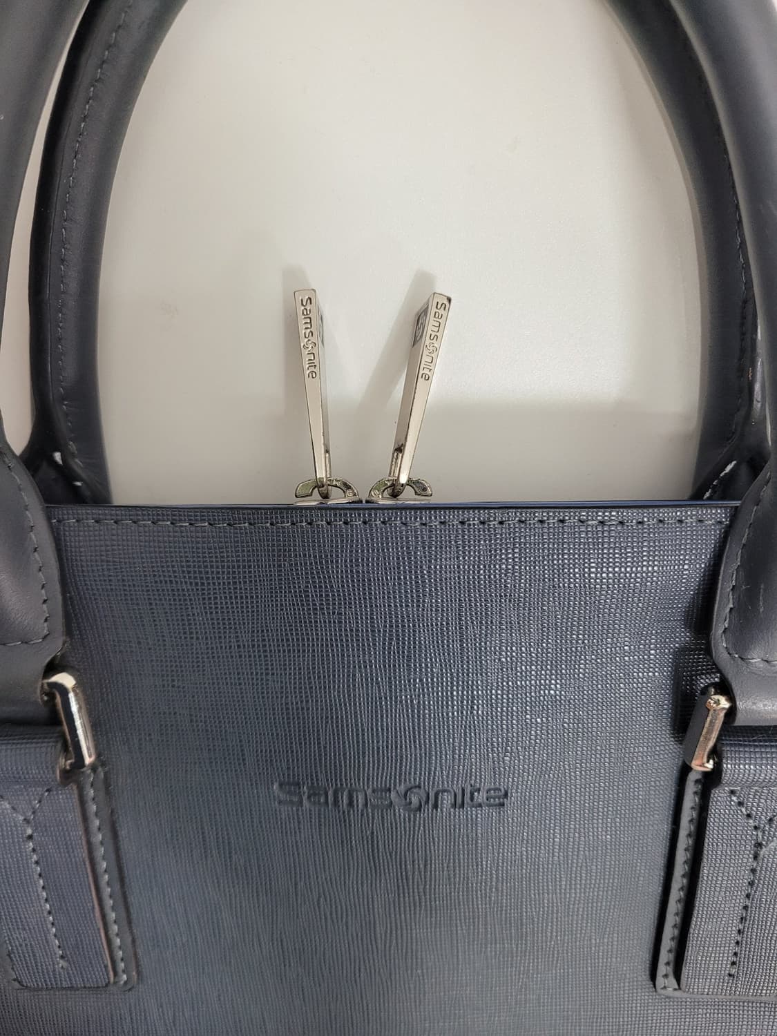 Samsonite 쌤소나이트 CEO 브리프케이스 서류가방 / 네이비
 상품이미지4