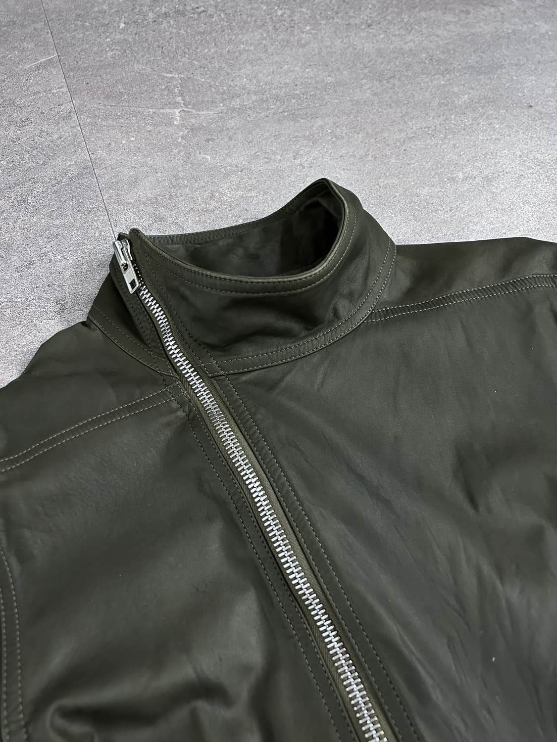 릭오웬스 몰리노 비대칭 레더 자켓 상품이미지3