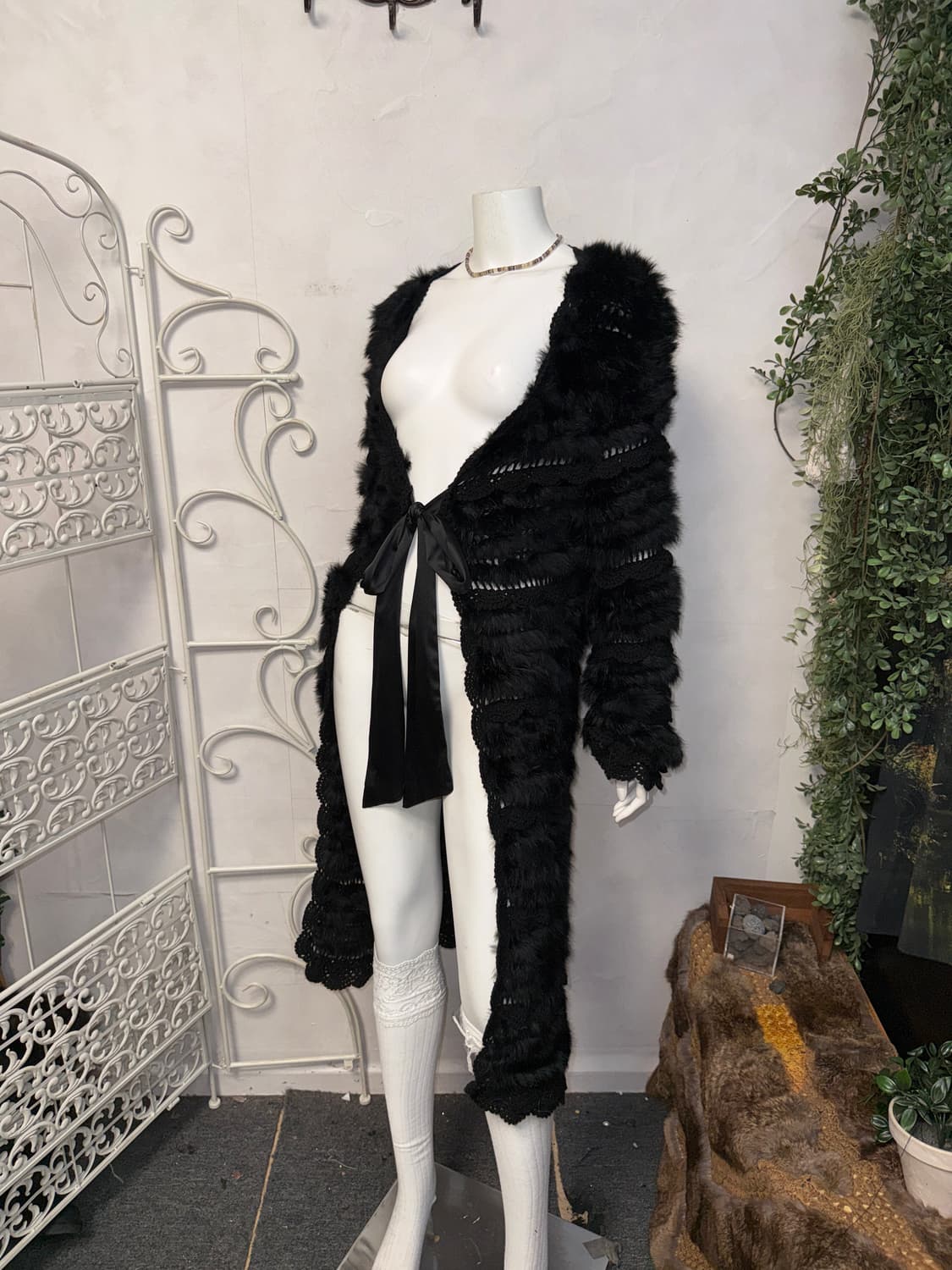 Black rabbit fur crochet ribbon long cd 상품이미지2