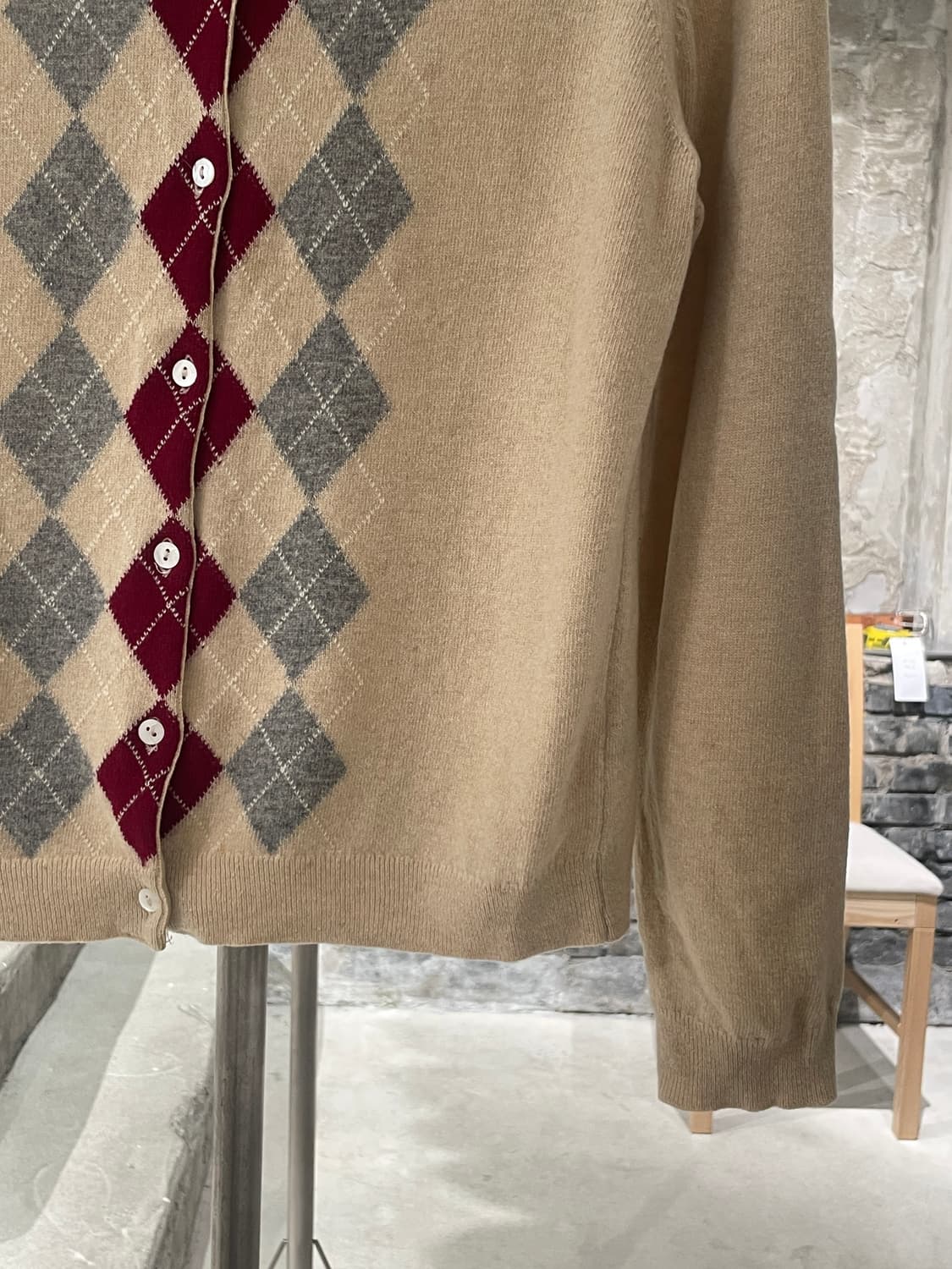 버버리 베이지 아가일 울 니트 가디건 상품이미지5