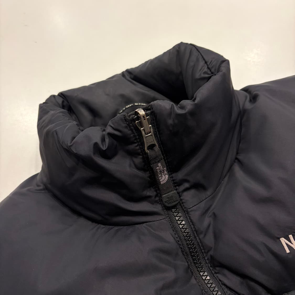 [90] 노스페이스 700 다운 블랙 패딩 B625 상품이미지4