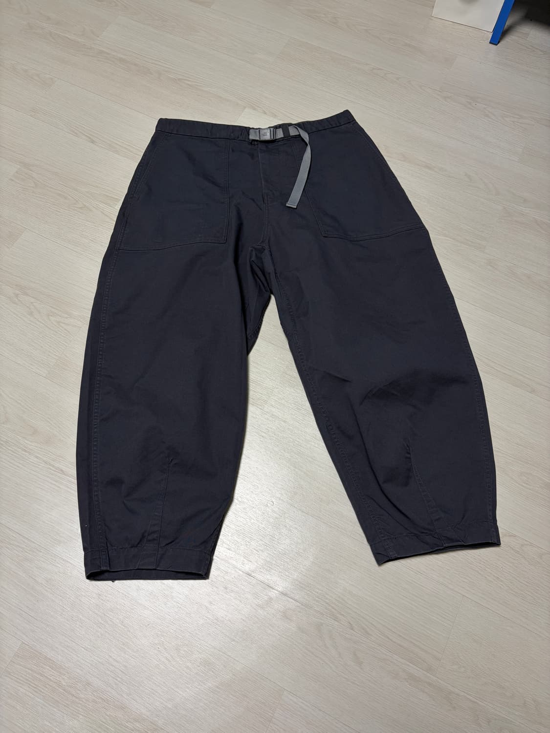 노스페이스 퍼플라벨 스트레치 트윌 와이드 크롭팬츠 그레이 상품이미지1