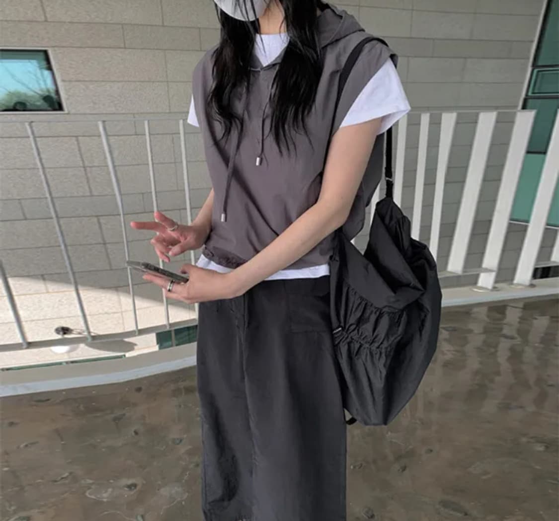 애니원모어 나일론 후드 베스트 상품이미지1