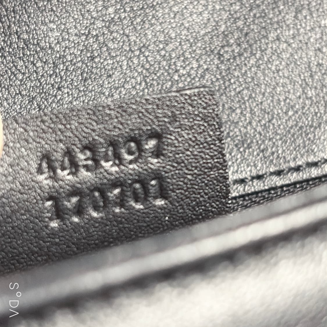 구찌 마틀라세 블랙 미니백 체인 크로스백 상품이미지10