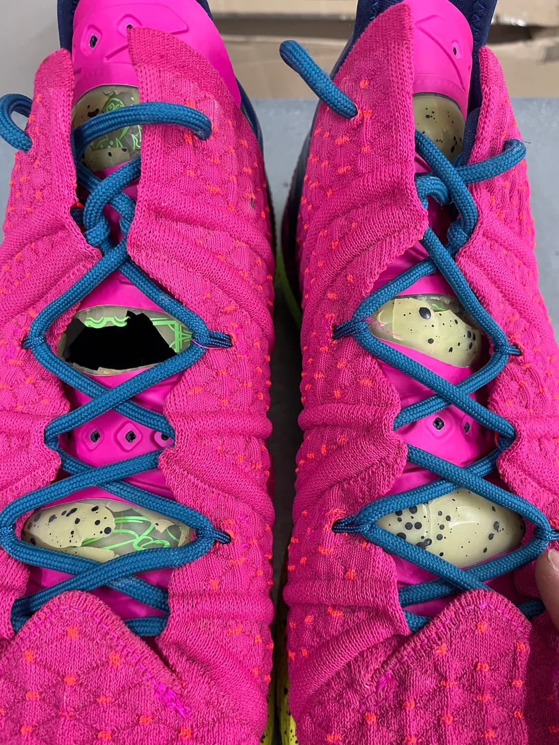 나이키 르브론 18 로스앤젤레스 275 상품이미지7