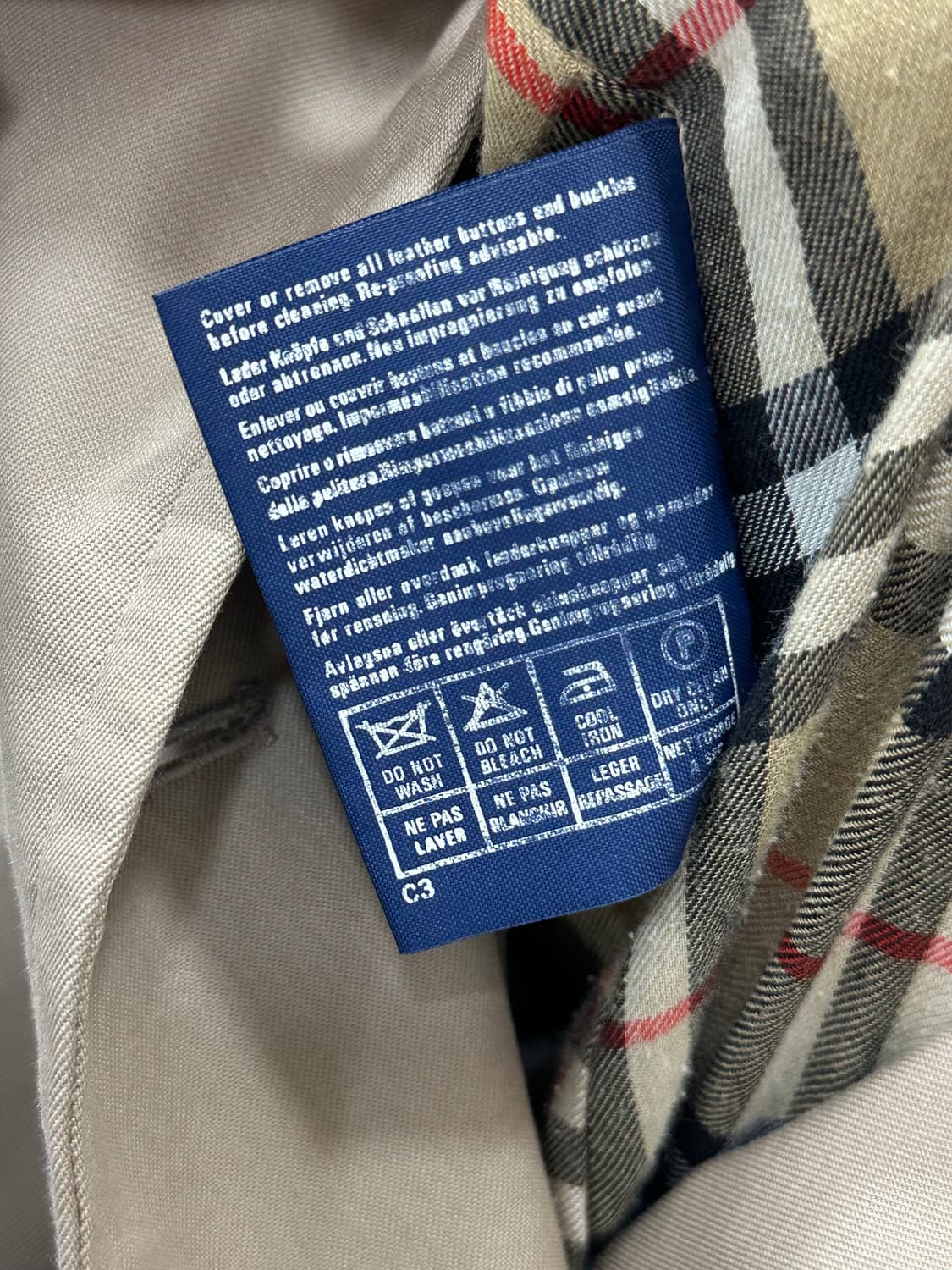 버버리 남성 트렌치코트 상품이미지9