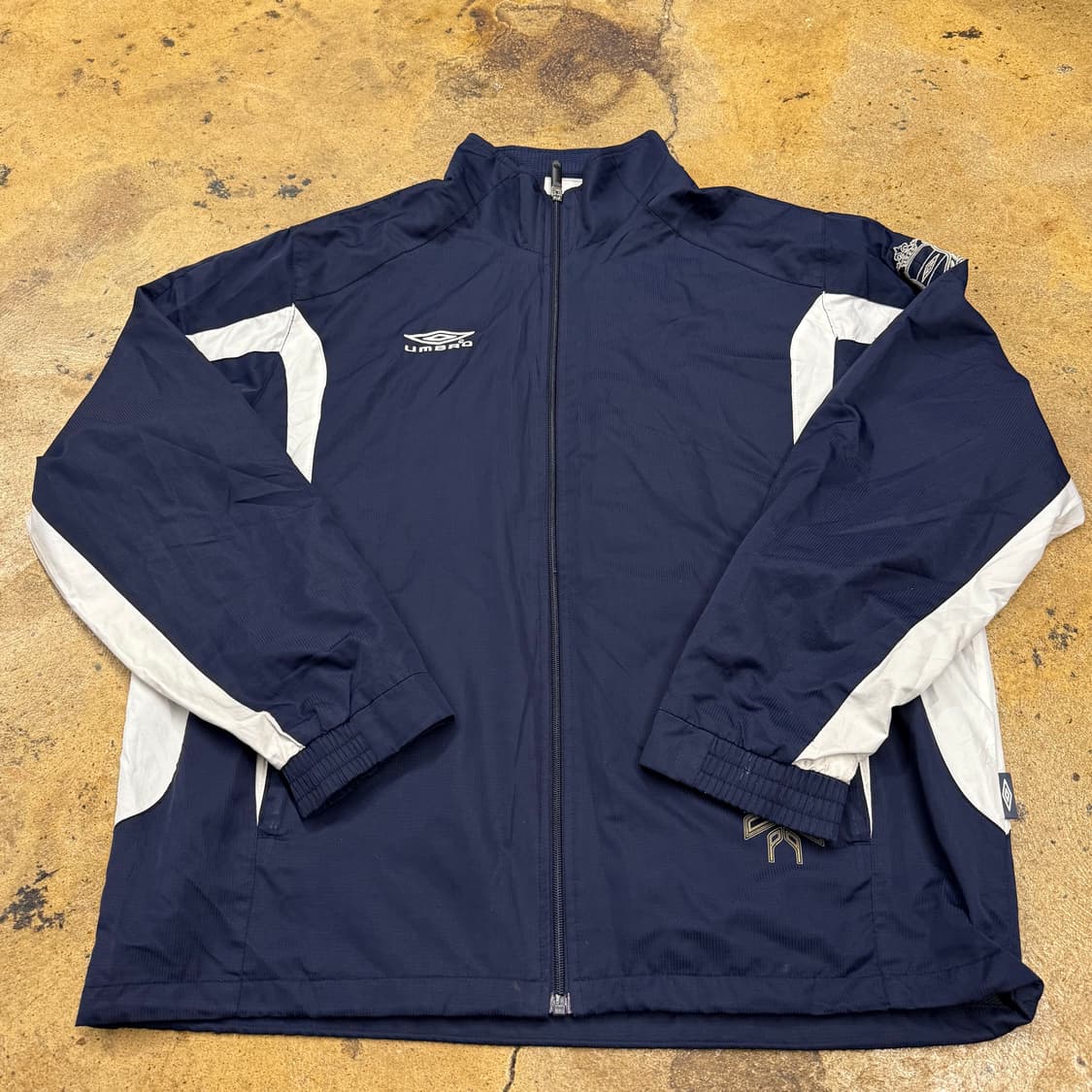 [정품] 엄브로 바람막이 네이비 b17 상품이미지2