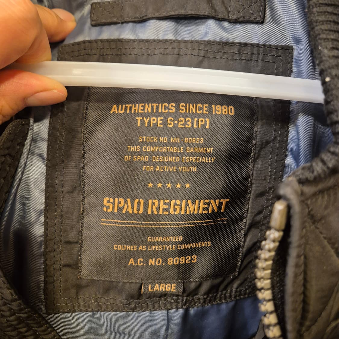 L 블랙 퀼팅패턴 MA-1 항공점퍼  상품이미지3