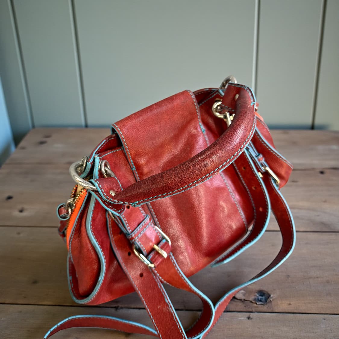 비비안웨스트우드 00AW 로고 플랩 레더 크로스백(토트백) 상품이미지6