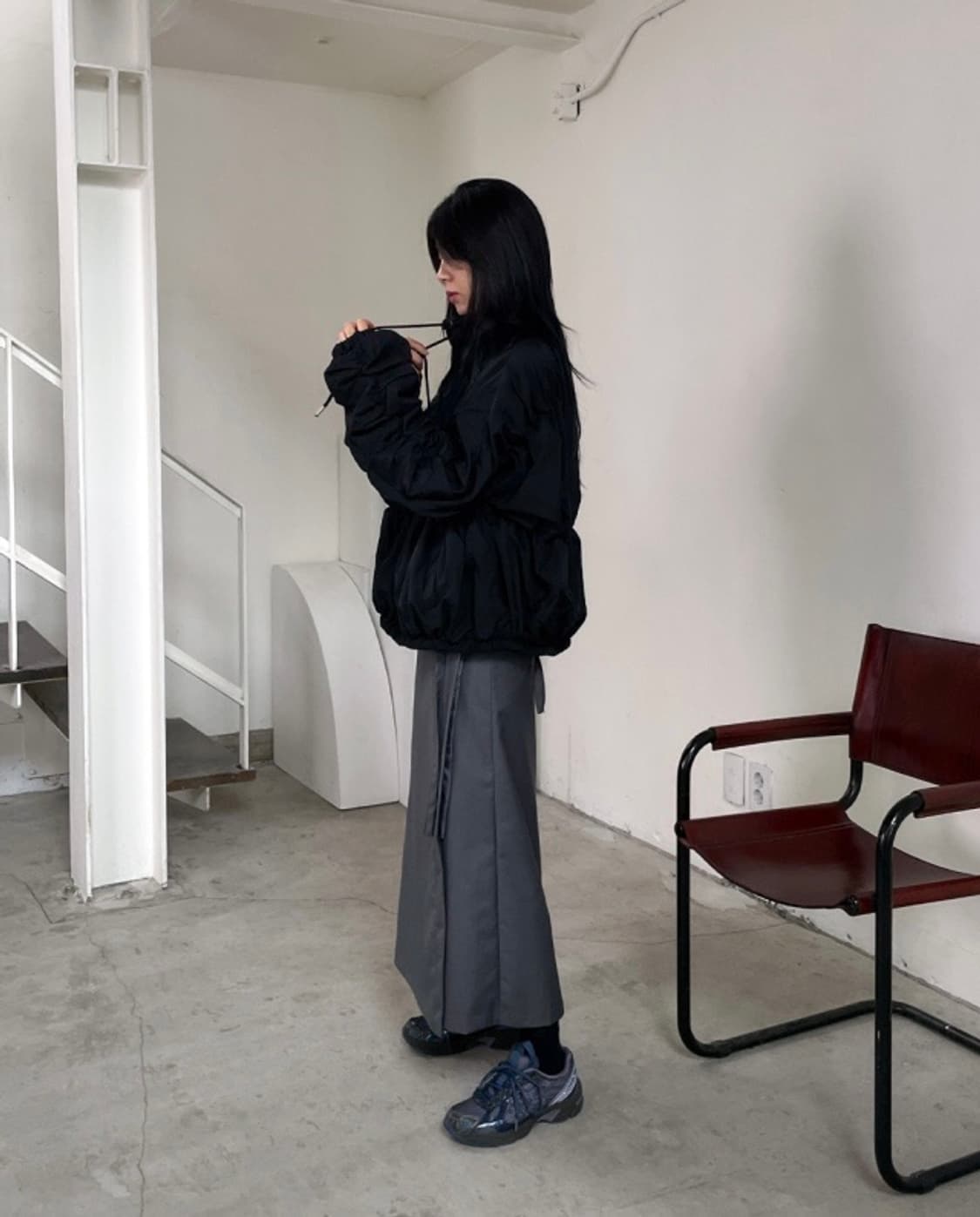 우화 미니멀 스트링 셔링 집업 자켓 점퍼 / 링클 벌룬 상품이미지4