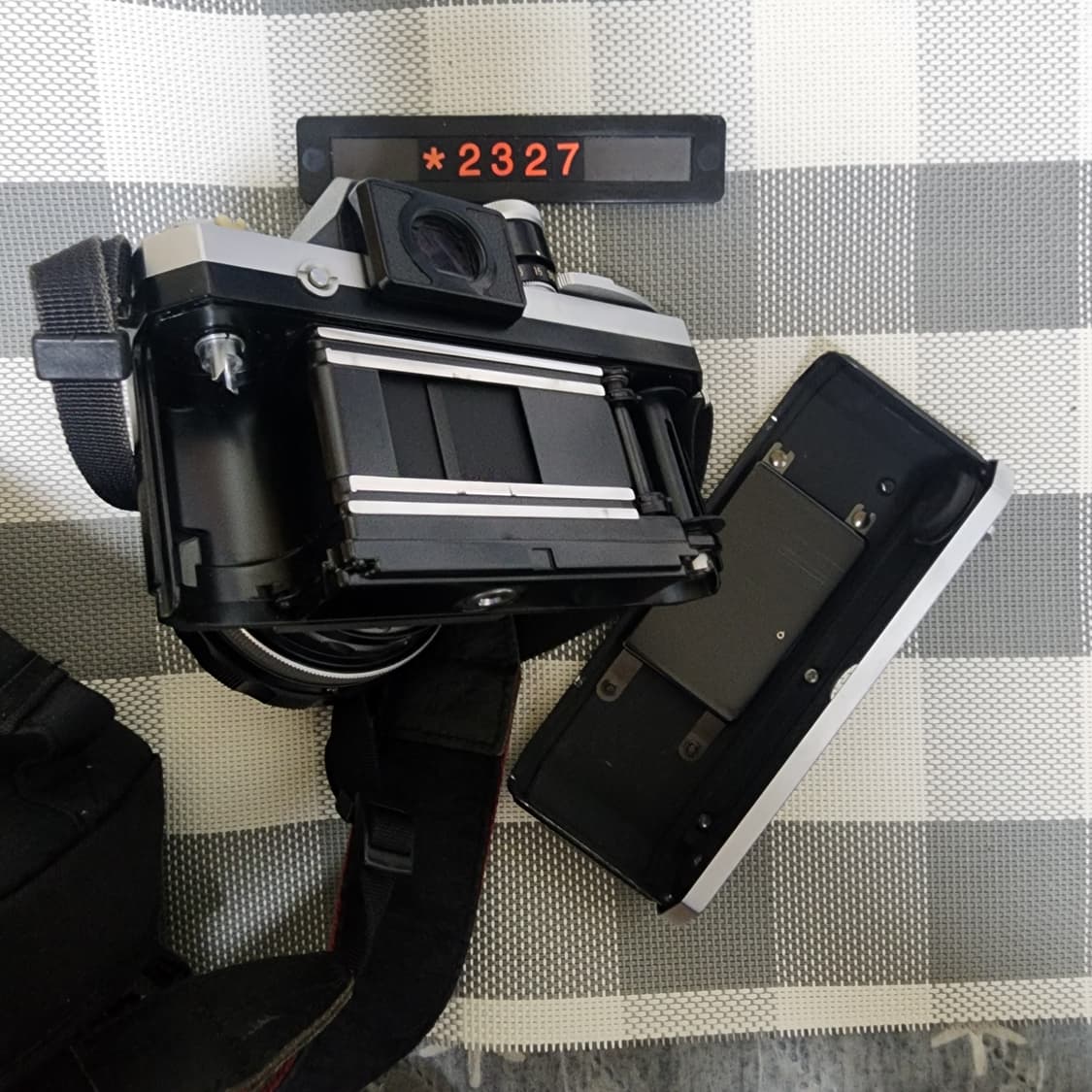 니콘 F 필름카메라 1.2 단렌즈 실버바디 가방포함 상품이미지6