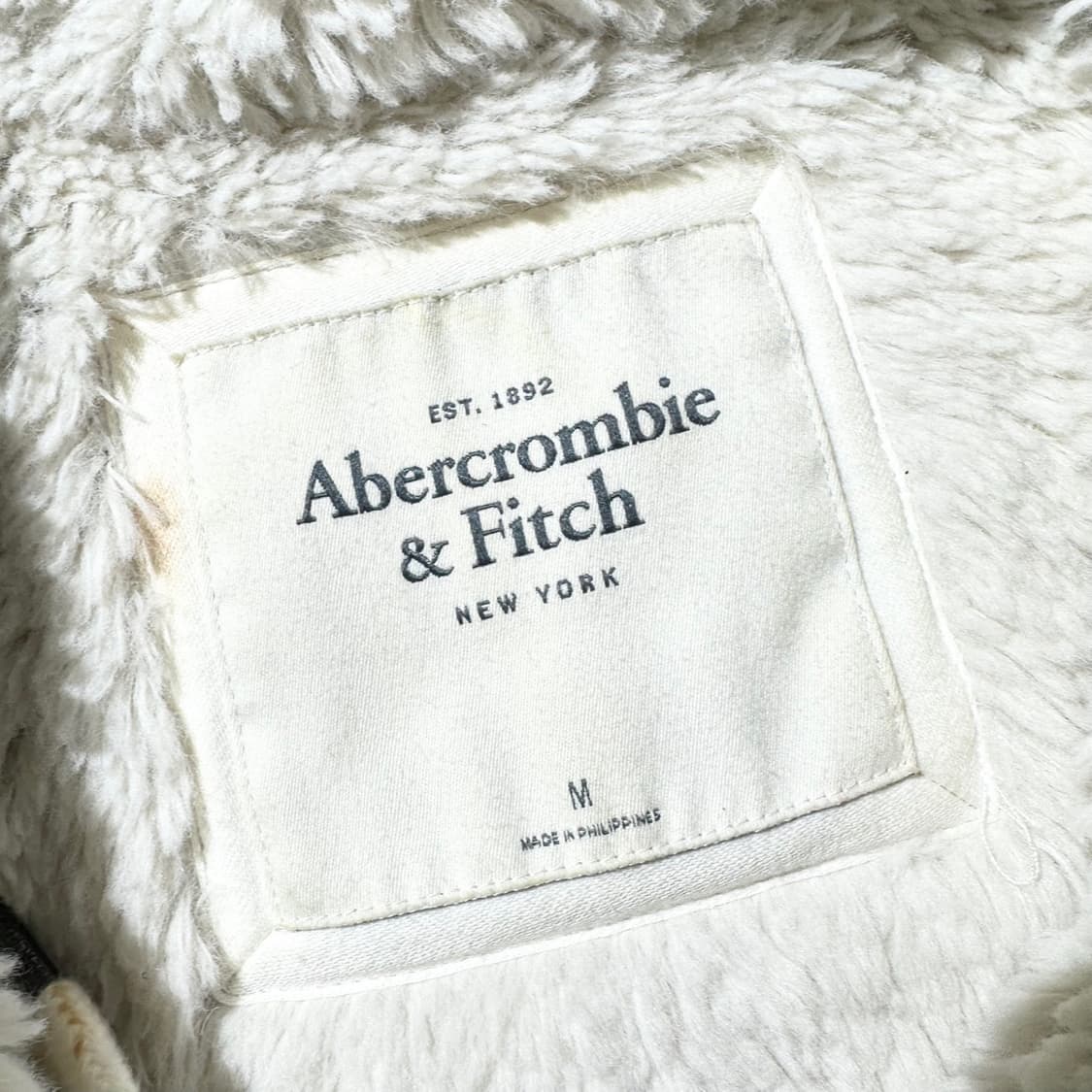 아베크롬비 울프조 후드집업 네이비 상품이미지4