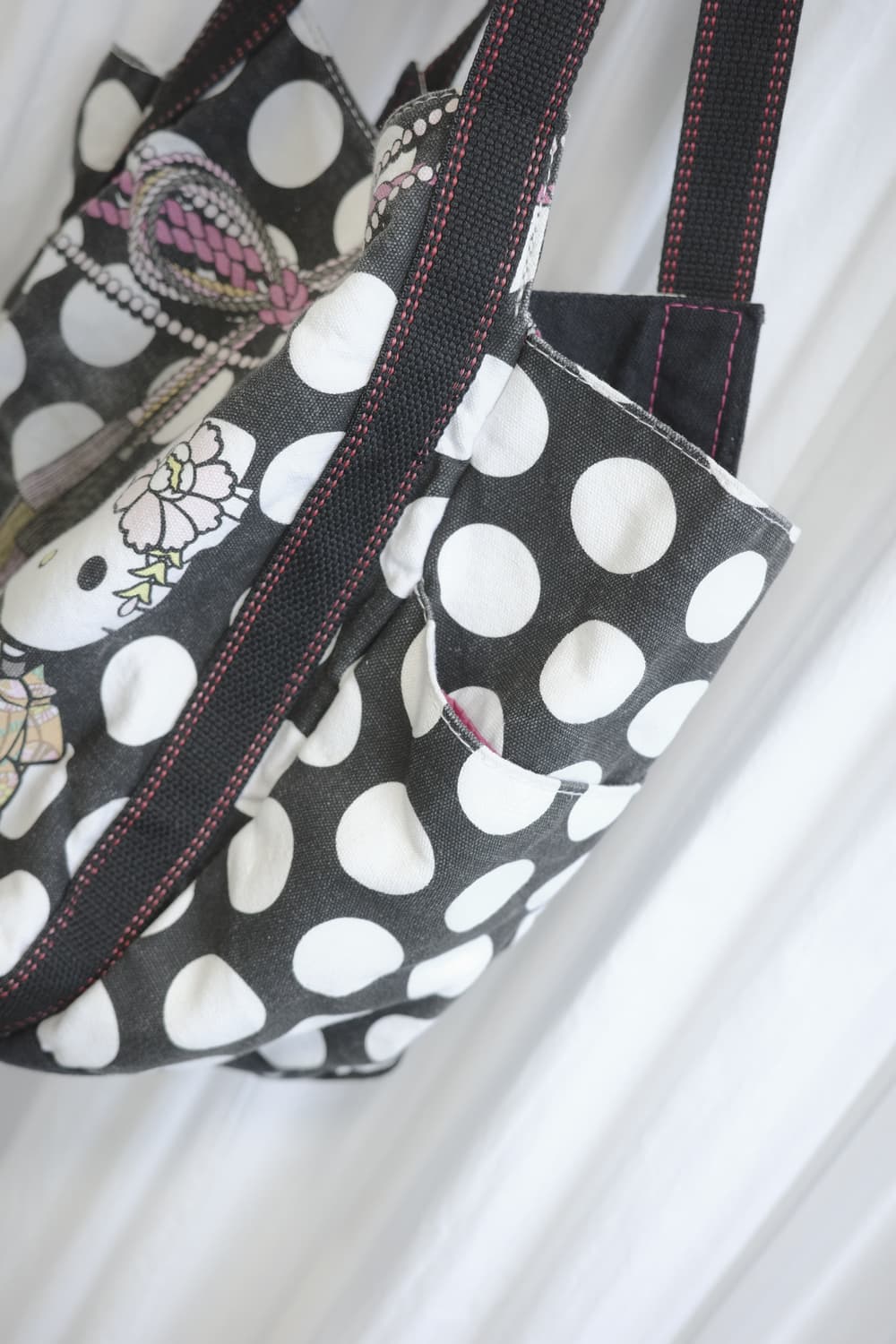 Hello Kitty × AMONNLISA dot bag 상품이미지4