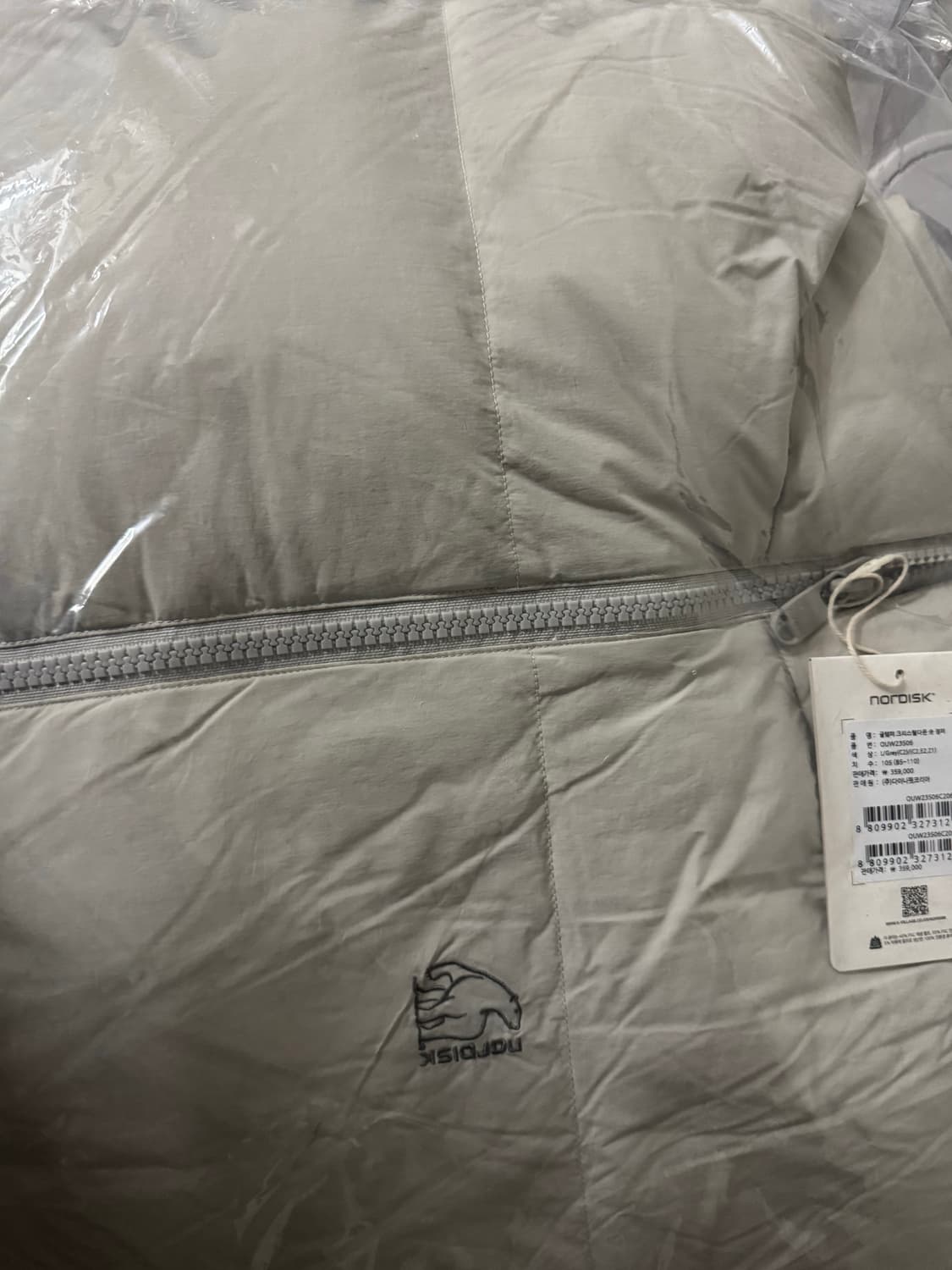 노르디스크 푸퍼 패딩 화이트 새상품 상품이미지2