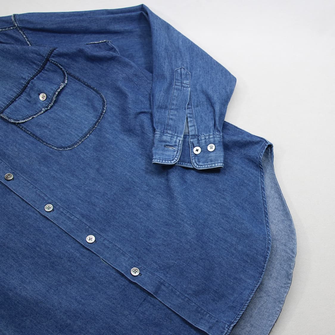 (착용컷) BASCO 데님 셔츠 (남성용 100) 상품이미지6