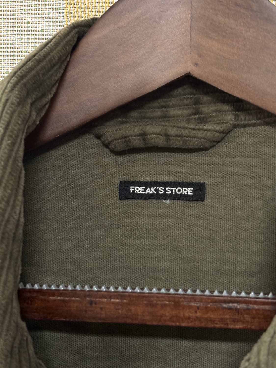 프릭스스토어 코듀로이 크롭자켓  상품이미지4