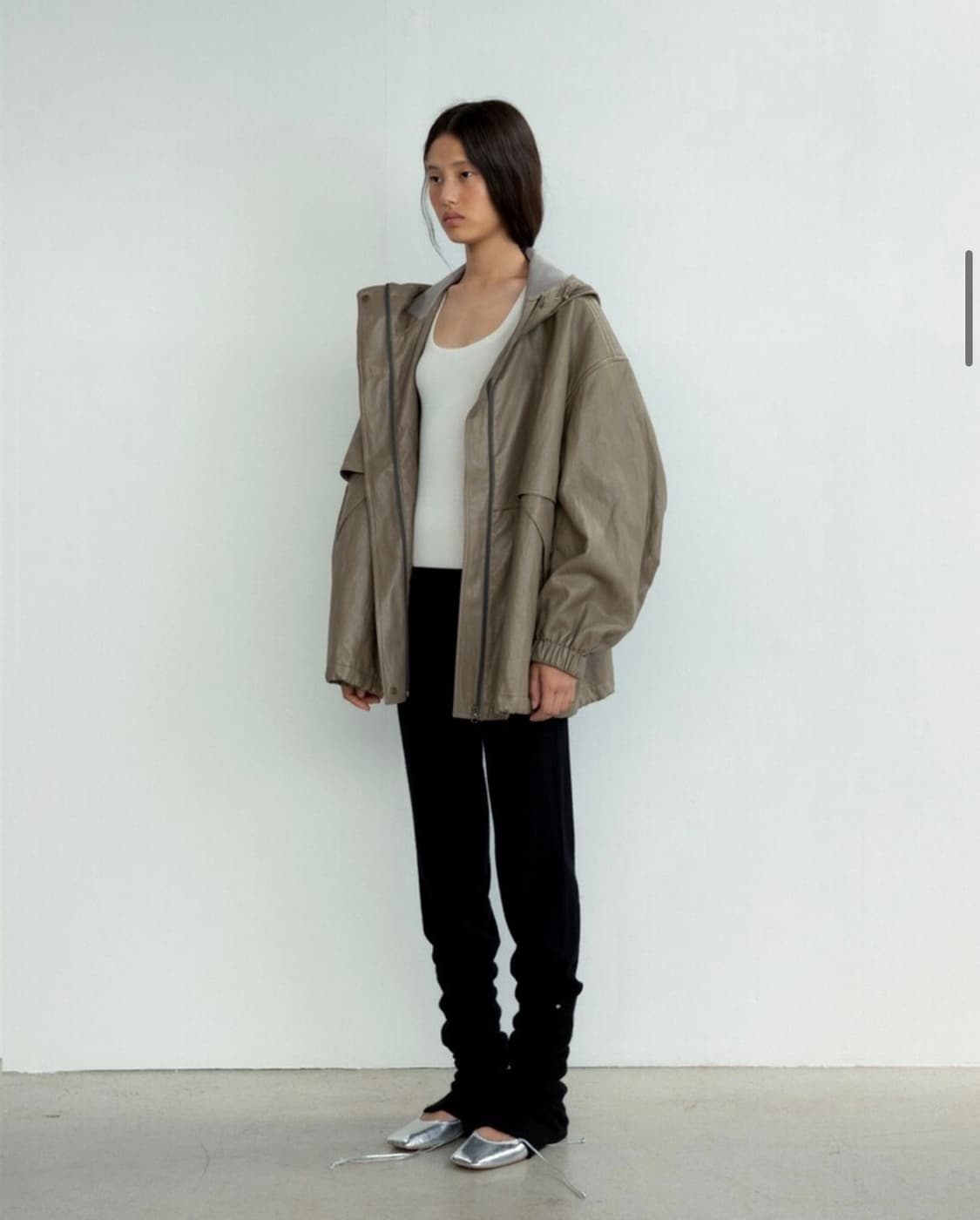 모노하 Leather hooded jumper 모노하 faux 레더 점퍼 상품이미지8