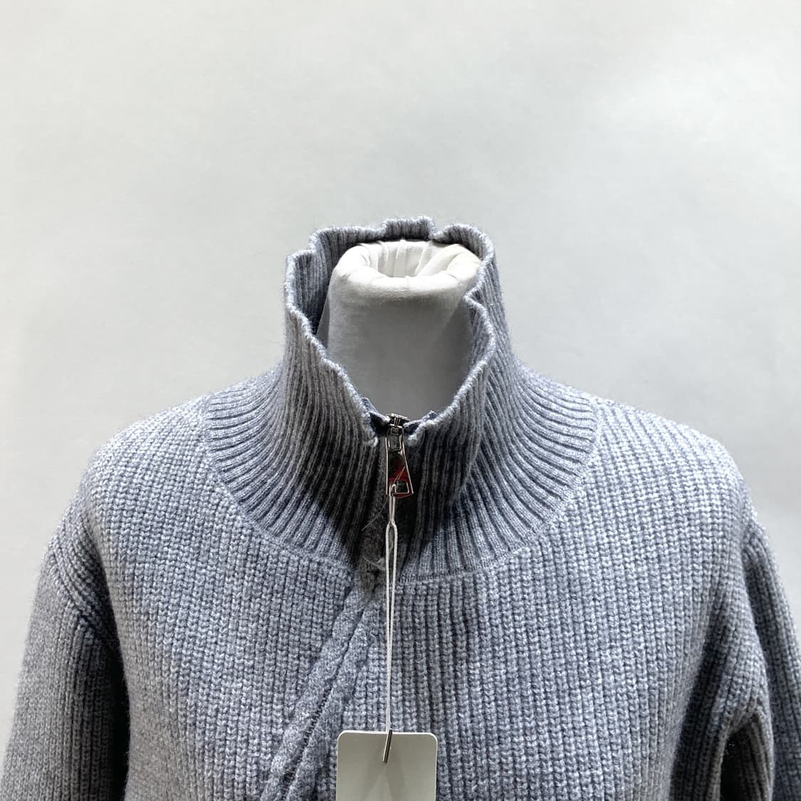 더틸버리 택새상품 여 크롭집업가디건 F 상품이미지2