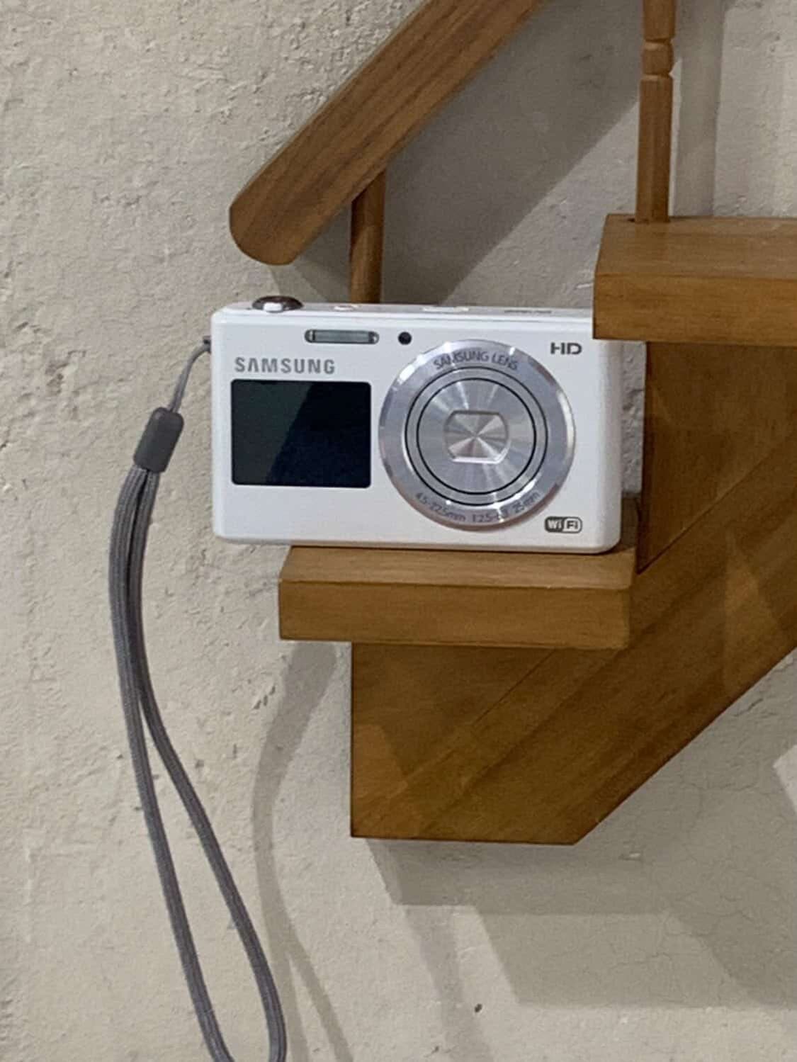 스텔라 디카)삼성 스마트 카메라 DV150F (전면 LCD 탑재) 상품이미지3